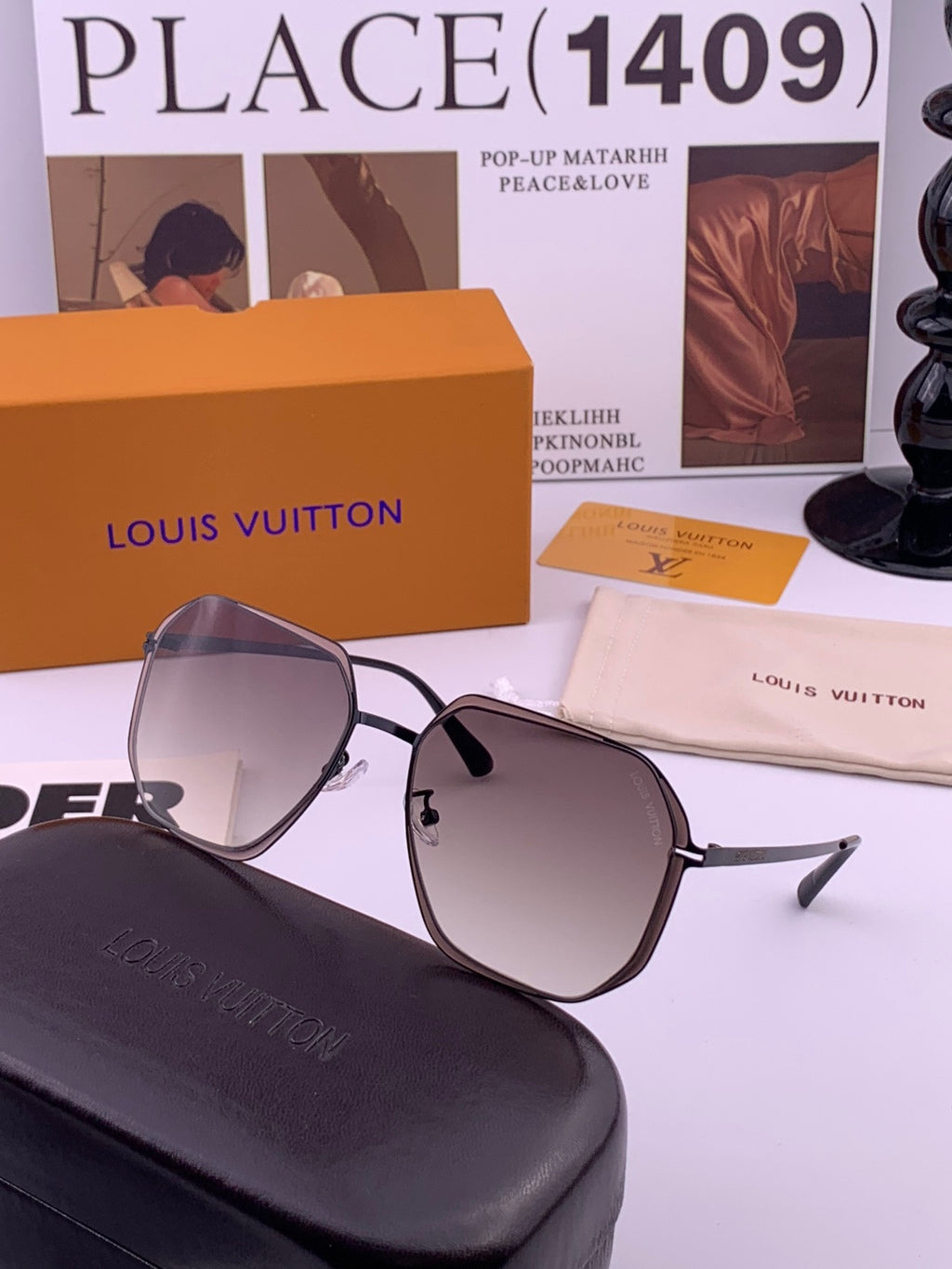 Louis Vuitton L6871 Polarized Oversized Gray Lens Sunglasses for Men & Women - detail image 4