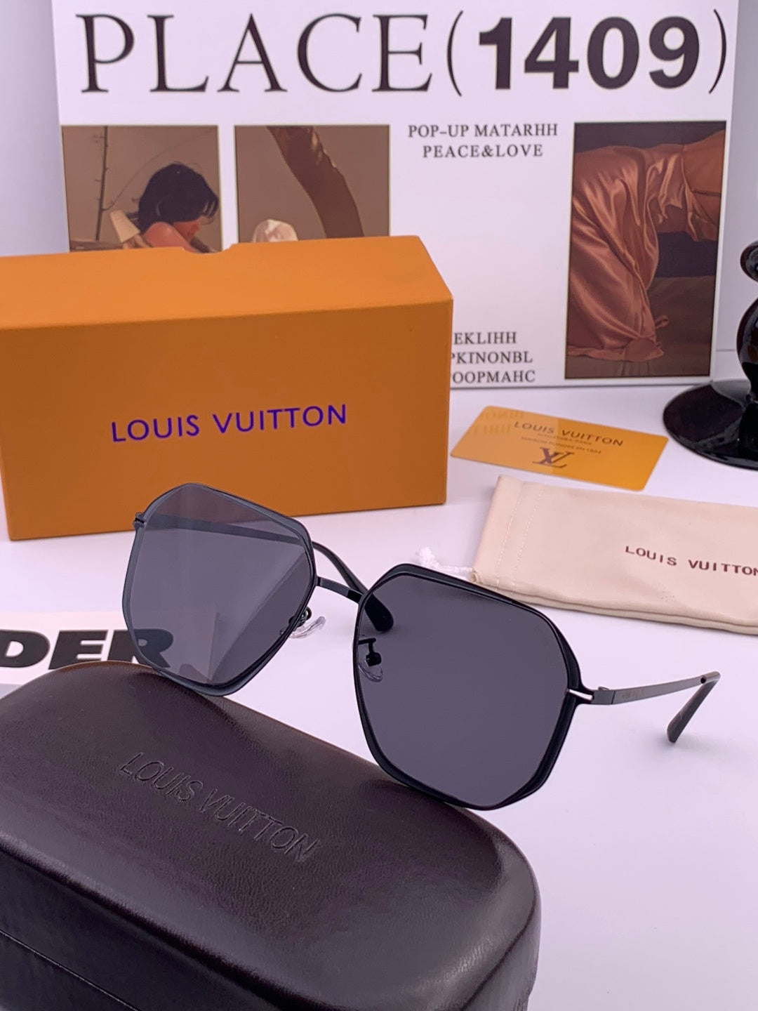 Louis Vuitton L6871 Polarized Oversized Gray Lens Sunglasses for Men & Women - detail image 5