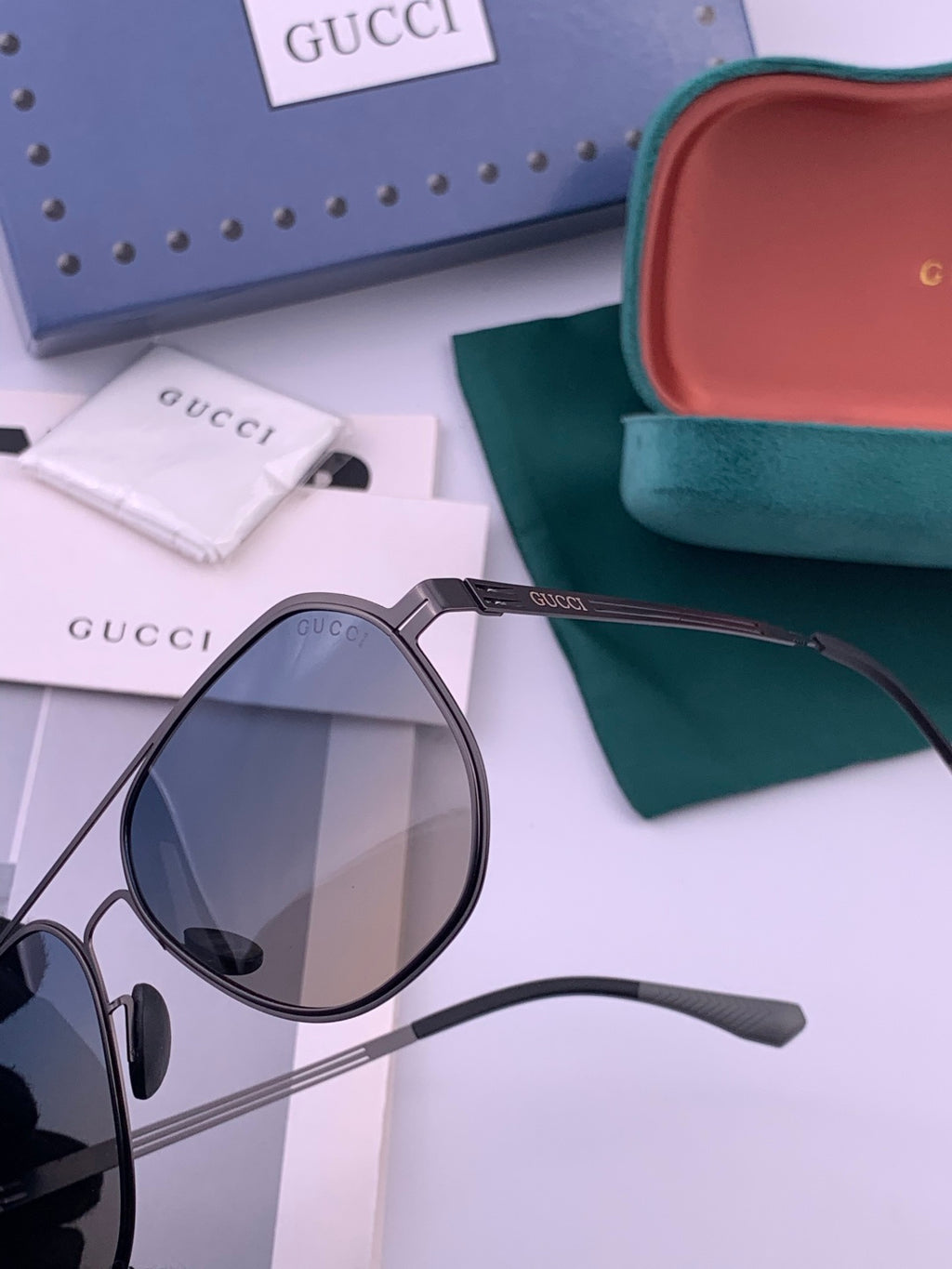 Gucci G1980 Fashion Black Lens Sunglasses for Men & Women - detail image 7