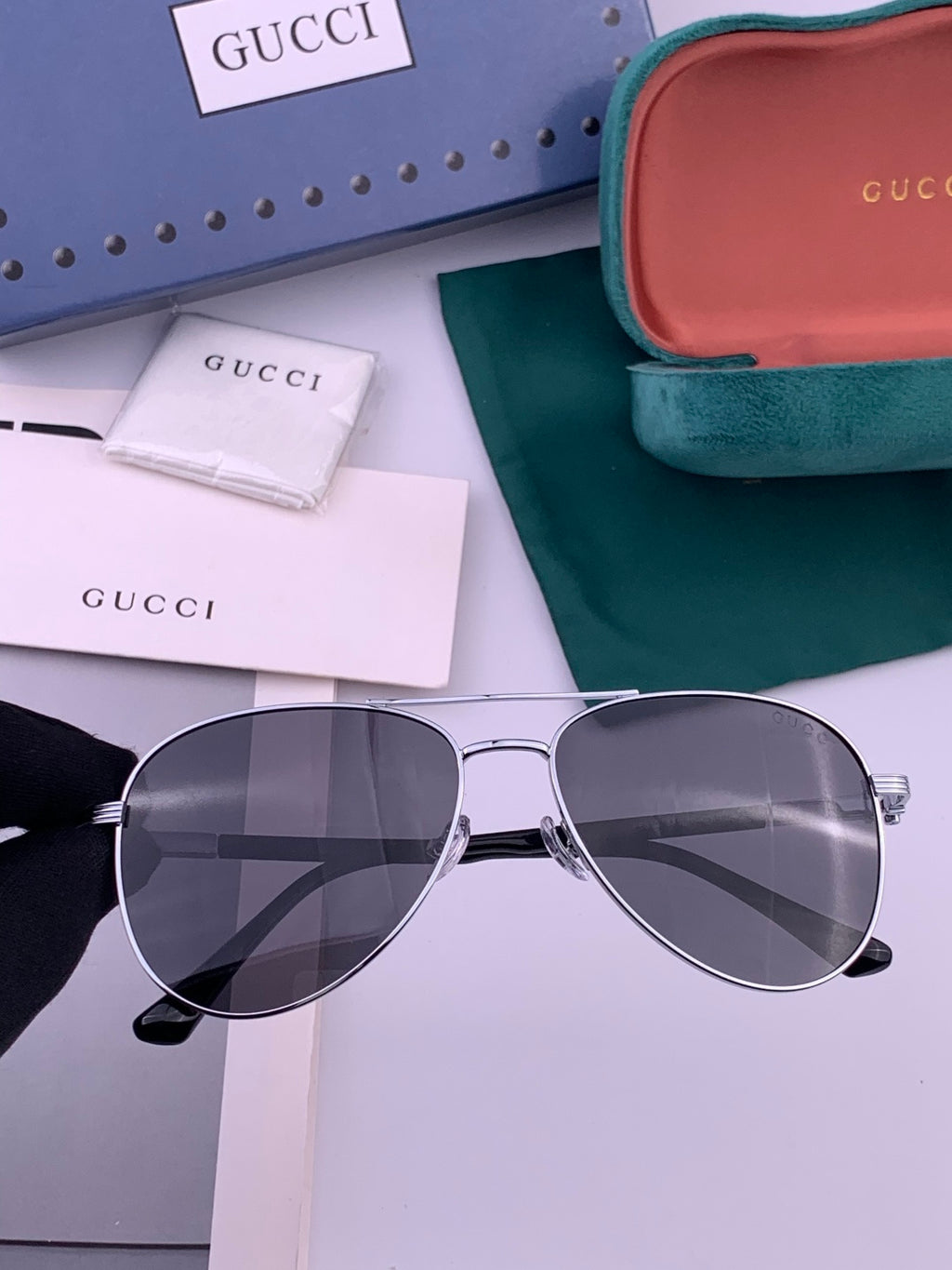 Gucci G0881 Polarized Aviator Blue Lens Sunglasses for Men & Women - 158246 - detail image 2