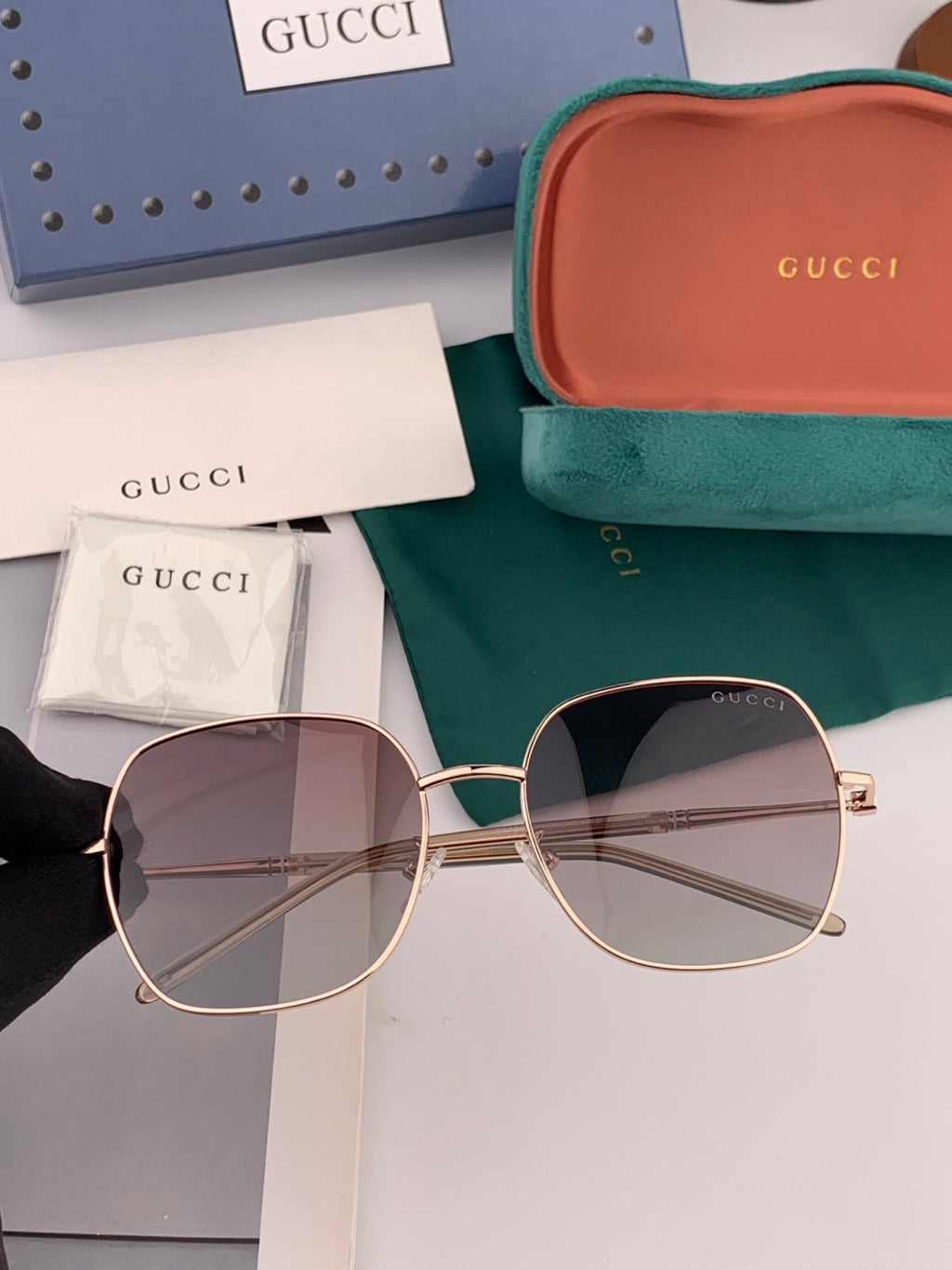 Gucci G55813 Fashion Gold Lens Sunglasses for Men & Women