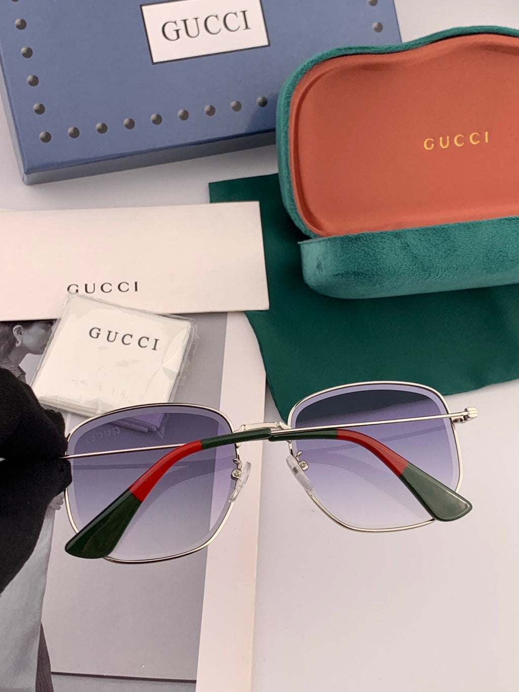 Gucci G0322 Polarized Rimless Green Lens Sunglasses for Men & Women - detail image 3