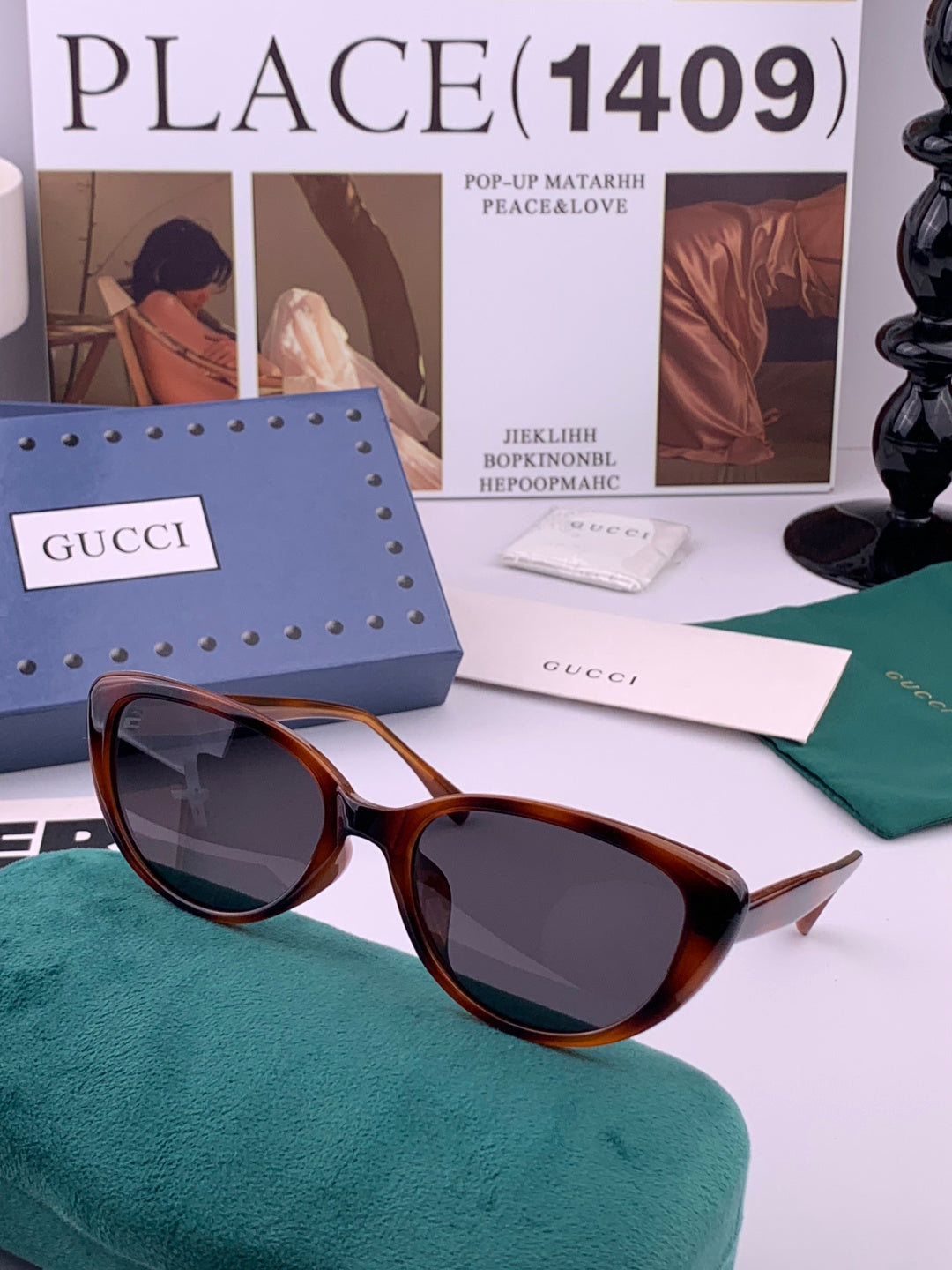 Gucci G3820 Polarized Square Black Lens Sunglasses for Men & Women - 158273 - detail image 4