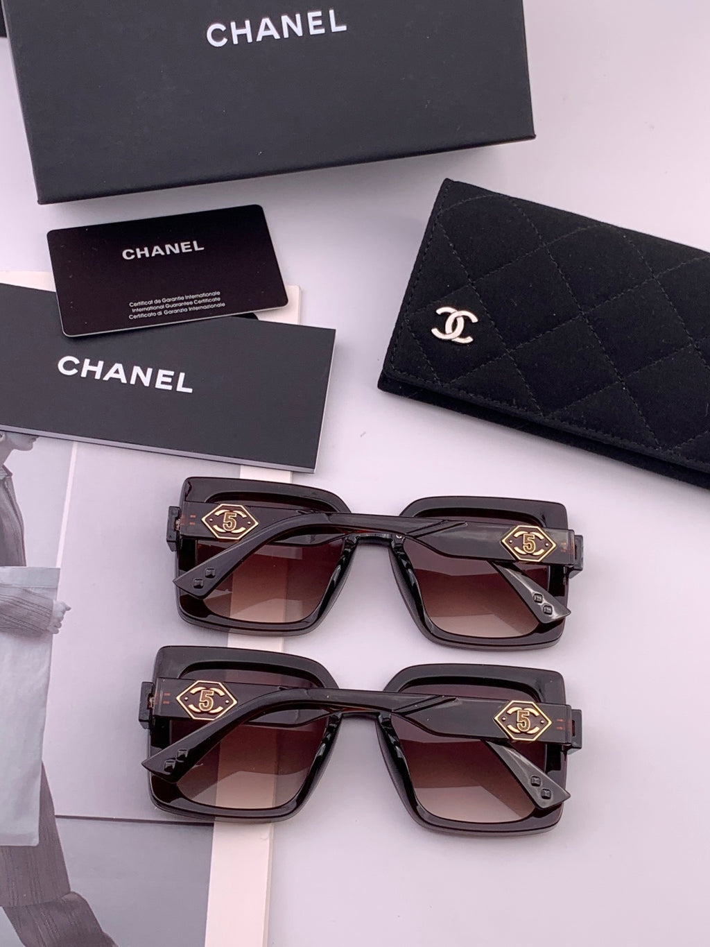 Chanel CH3831 Oversized Black Lens Sunglasses for Men & Women - 158375 - detail image 5