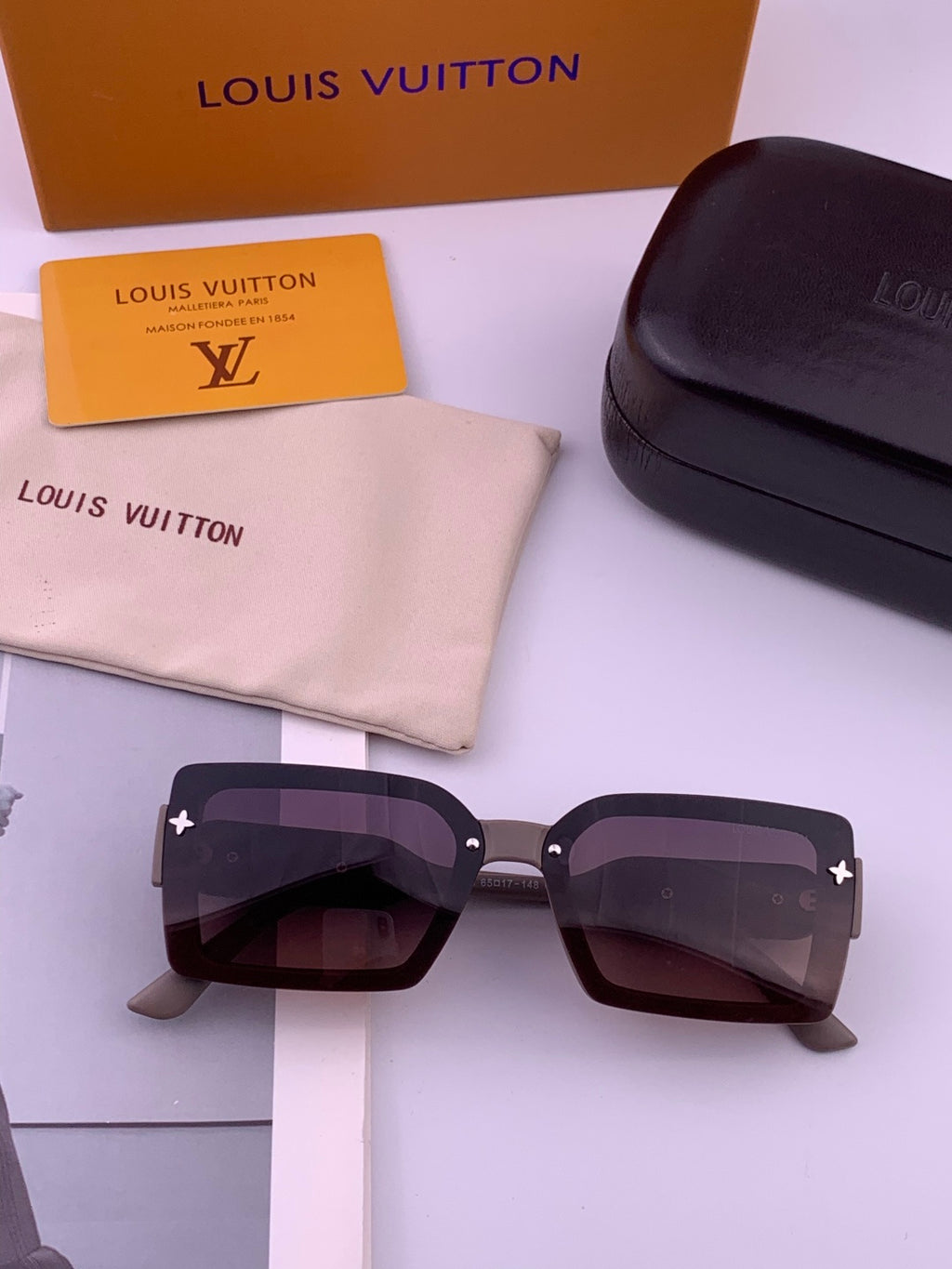 Louis Vuitton L6771 Polarized Square Black Lens Sunglasses for Men & Women - detail image 6