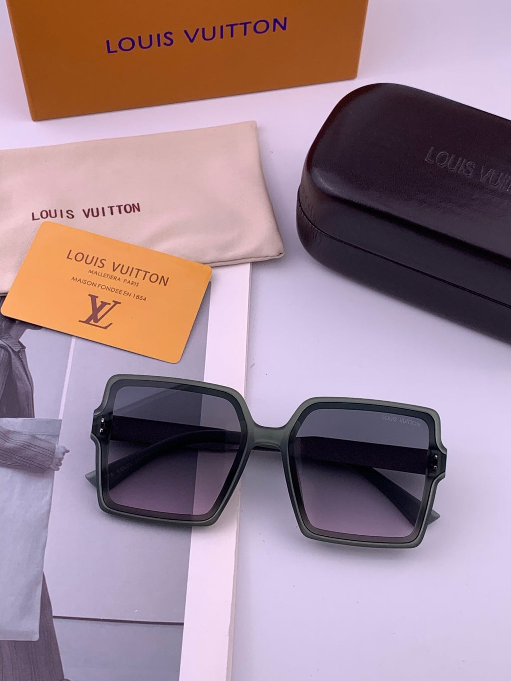 Louis Vuitton L1577 Polarized Square Gray Lens Sunglasses for Men & W - 158165 - detail image 5