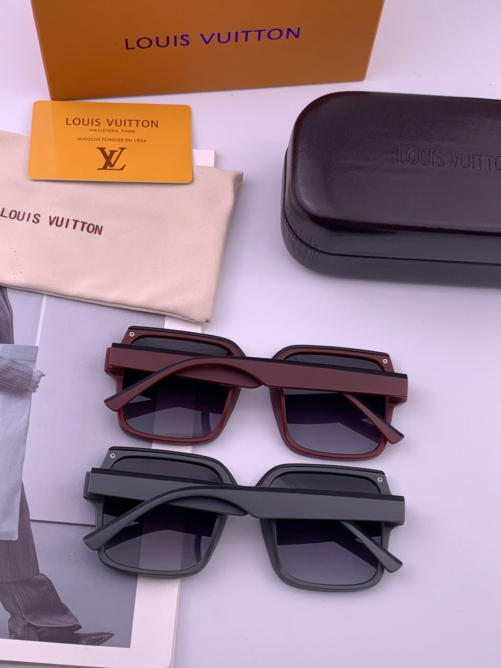 Louis Vuitton L7111 Polarized Square Gold Lens Sunglasses for Men & Women - detail image 4
