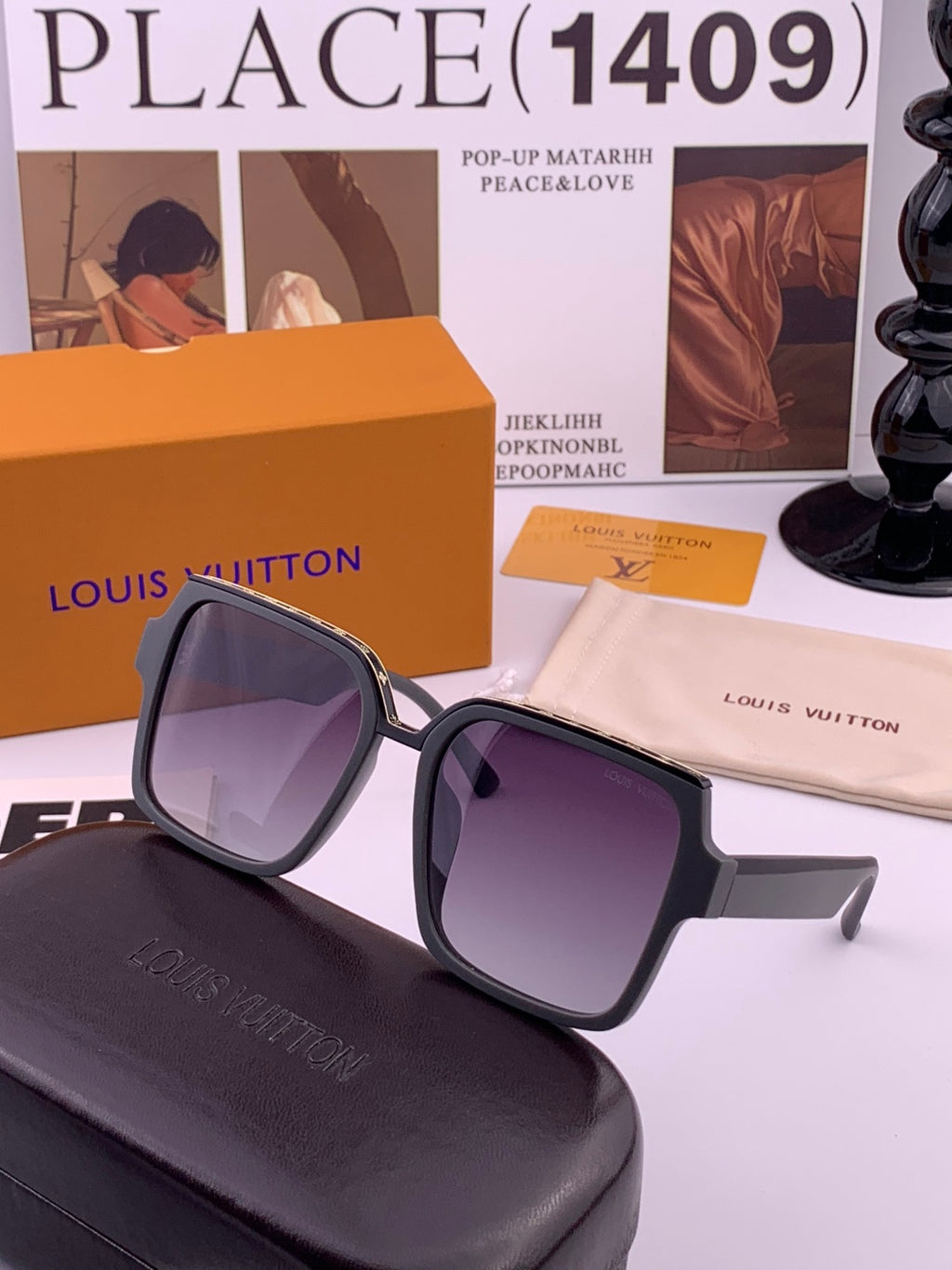 Louis Vuitton L7111 Polarized Square Gold Lens Sunglasses for Men & Women - detail image 2