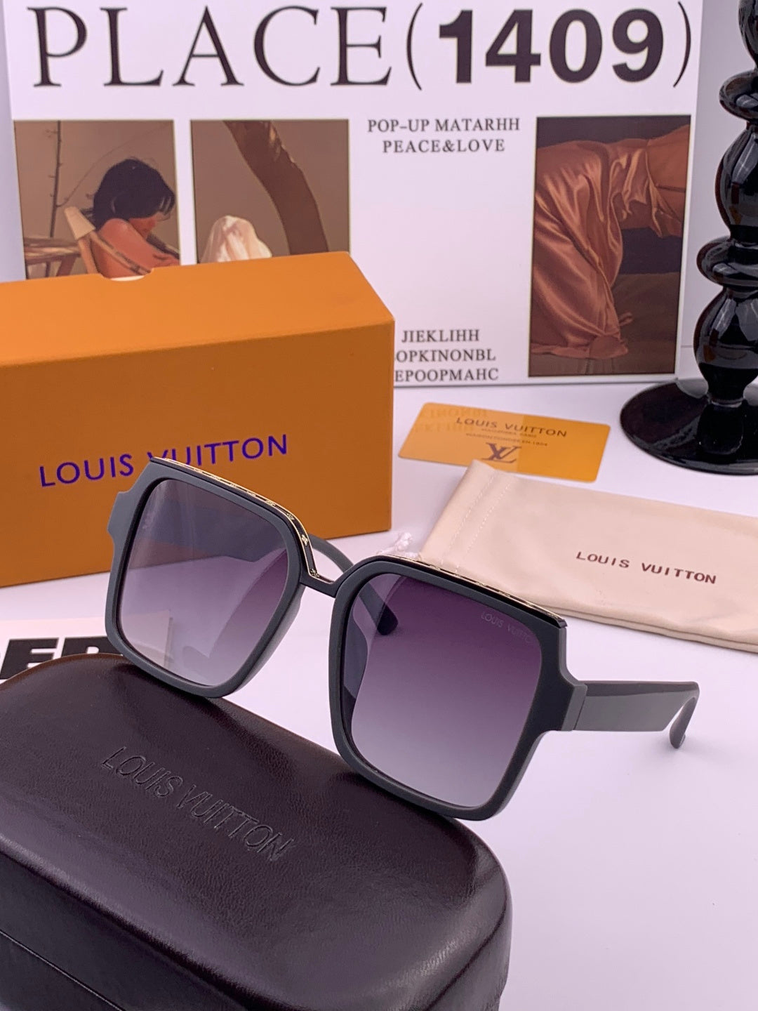 Louis Vuitton L7111 Polarized Square Gold Lens Sunglasses for Men & Women - detail image 2