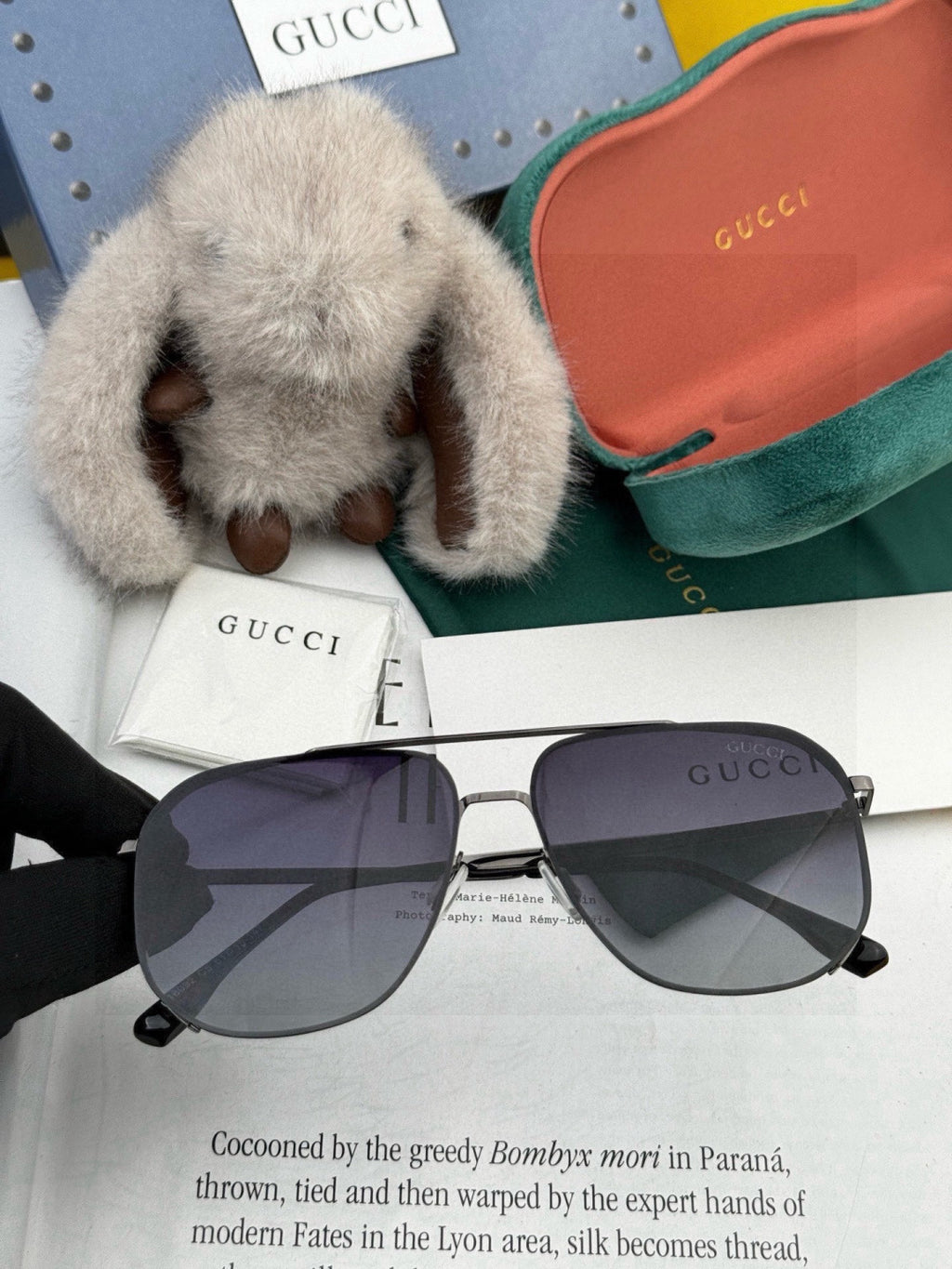 Gucci G21809 Polarized Aviator Gold Lens Sunglasses for Men - detail image 2
