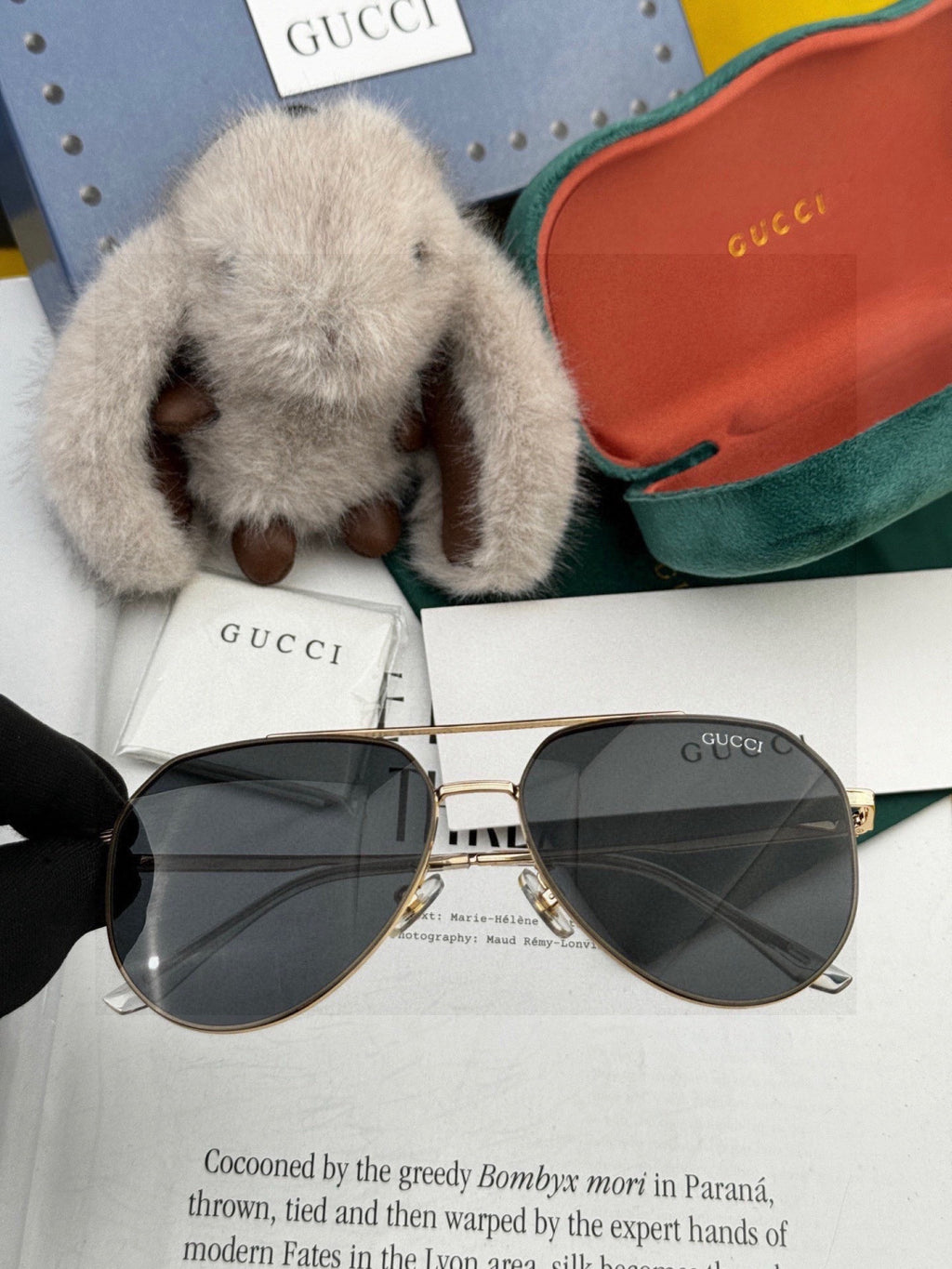 Gucci G2731 Polarized Fashion Black Lens Sunglasses for Men & Women - 158276 - detail image 3