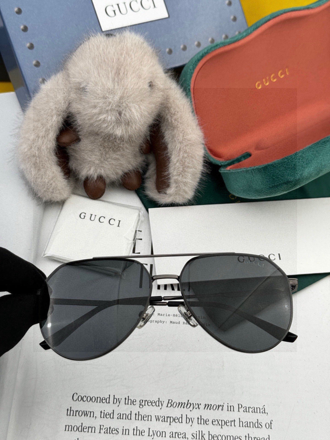 Gucci G2731 Polarized Fashion Black Lens Sunglasses for Men & Women - 158276