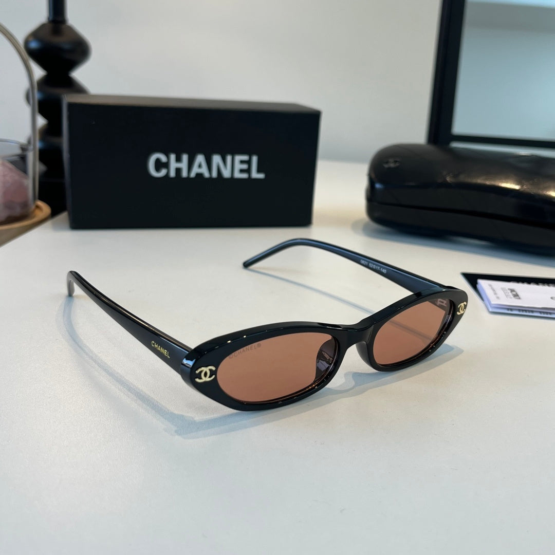 Chanel Oversized Brown Lens Sunglasses for Men & Women - 371831