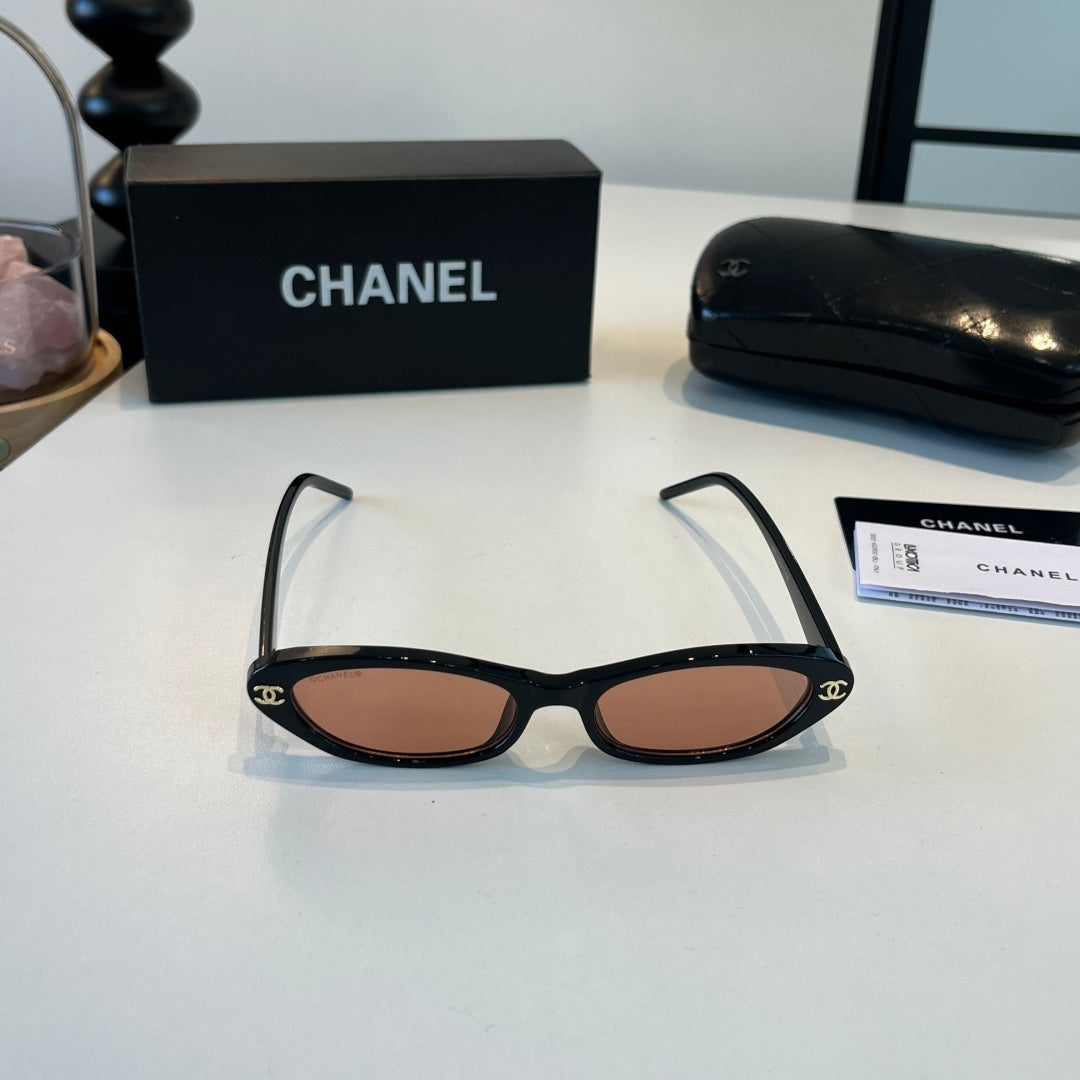 Chanel Oversized Brown Lens Sunglasses for Men & Women - 158352 - detail image 2