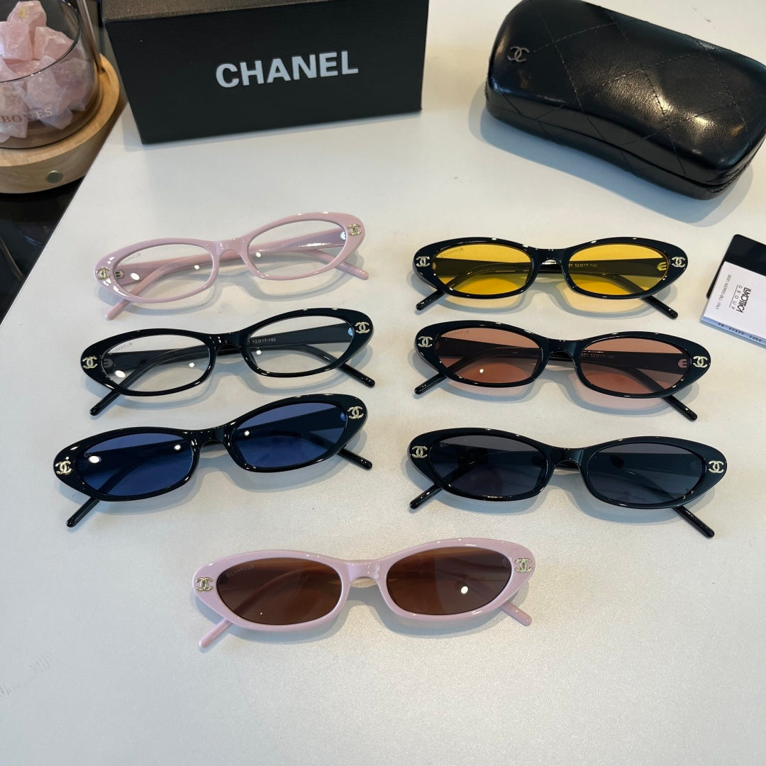 Chanel Oversized Silver Lens Sunglasses for Men & Women - 158358 - detail image 10