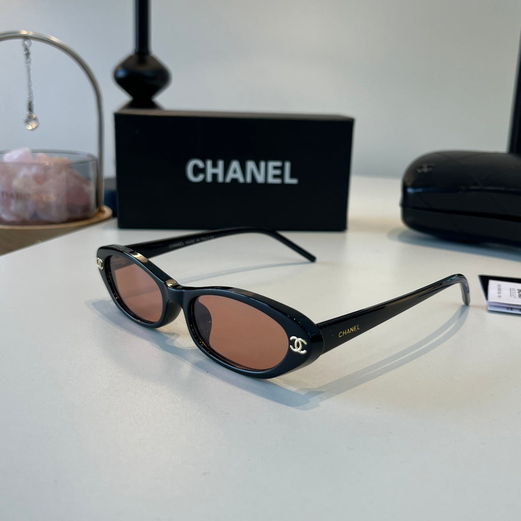 Chanel Oversized Brown Lens Sunglasses for Men & Women - 371831 - detail image 3