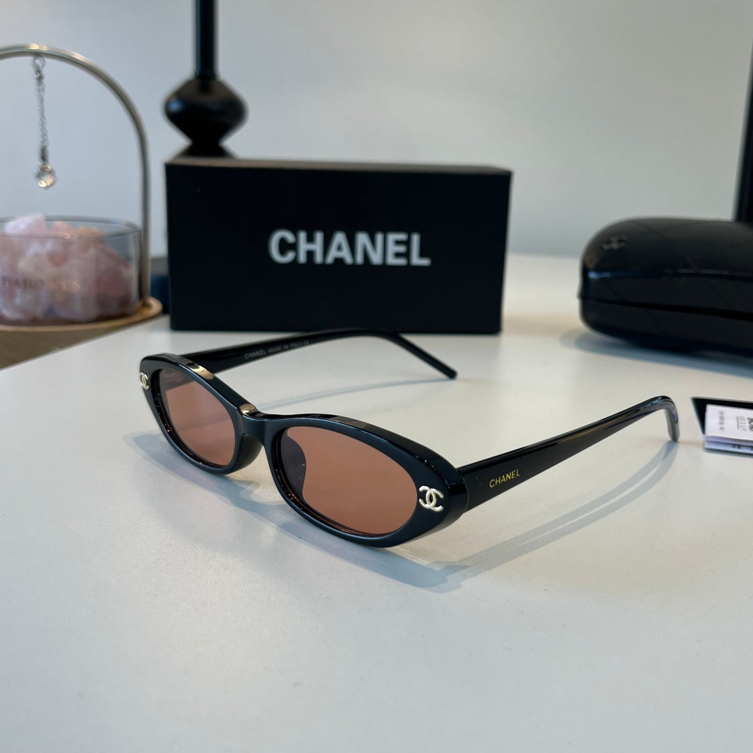 Chanel Oversized Brown Lens Sunglasses for Men & Women - 158352 - detail image 3