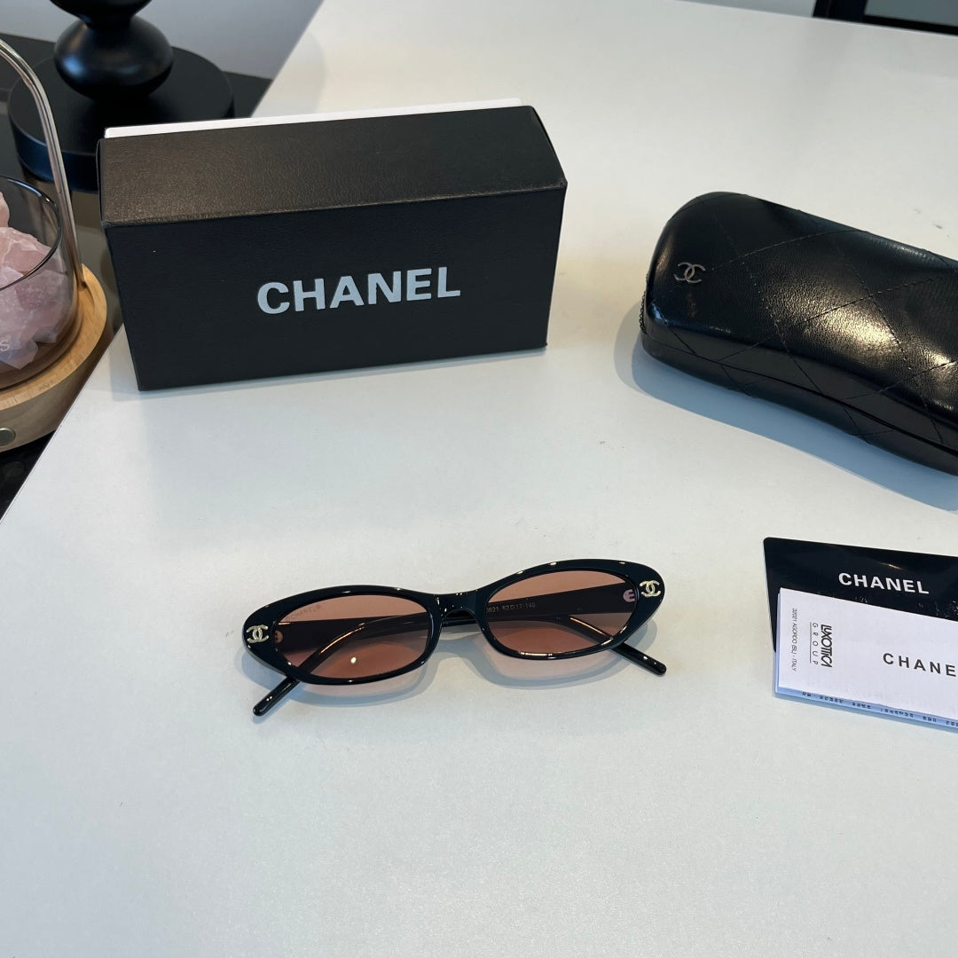 Chanel Oversized Brown Lens Sunglasses for Men & Women - 158352 - detail image 5