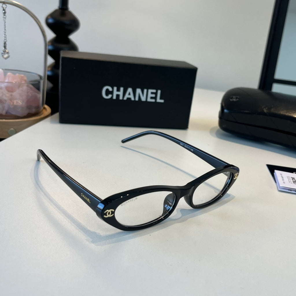 Chanel Oversized Silver Lens Sunglasses for Men & Women - 371832