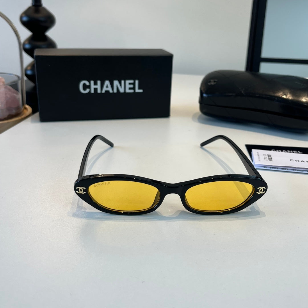Chanel Oversized Orange Lens Sunglasses for Men & Women - 158354 - detail image 2