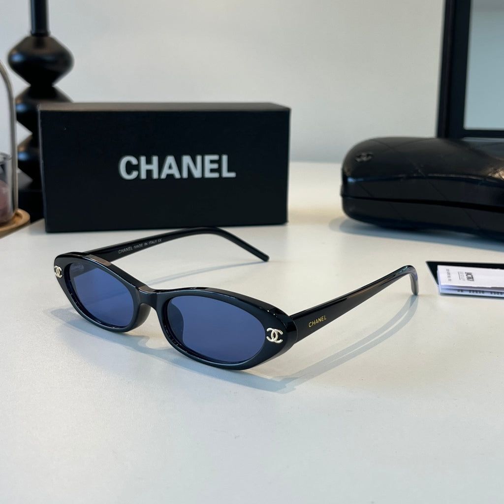 Chanel Oversized Blue Lens Sunglasses for Men & Women - 158356 - detail image 3