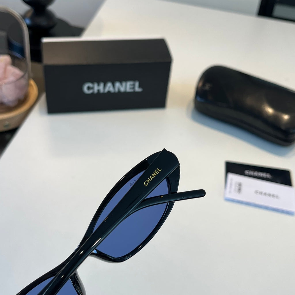 Chanel Oversized Blue Lens Sunglasses for Men & Women - 371835 - detail image 7