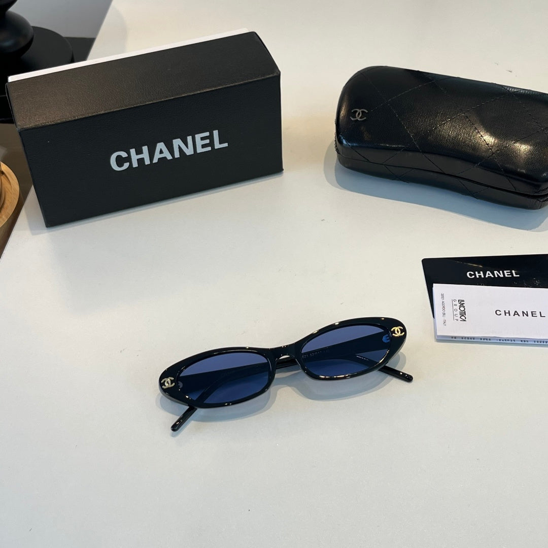 Chanel Oversized Blue Lens Sunglasses for Men & Women - 371835 - detail image 4