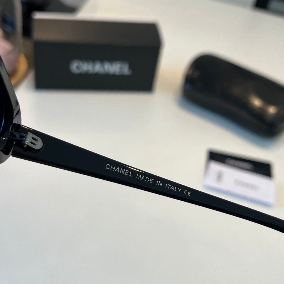 Chanel Oversized Blue Lens Sunglasses for Men & Women - 448996 - detail image 10