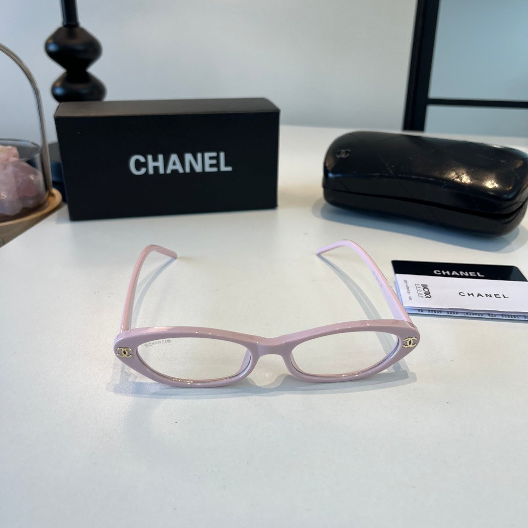 Chanel Oversized Silver Lens Sunglasses for Men & Women - 486555 - detail image 2