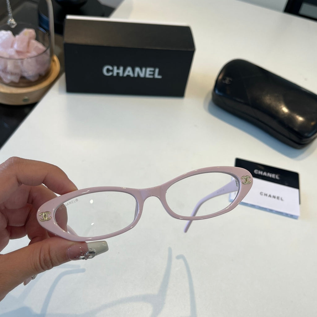 Chanel Oversized Silver Lens Sunglasses for Men & Women - 371836 - detail image 8