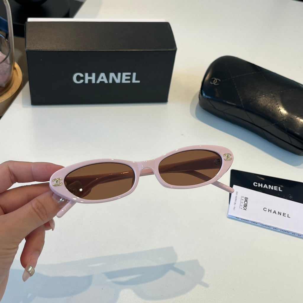 Chanel Oversized Silver Lens Sunglasses for Men & Women - 158358 - detail image 4
