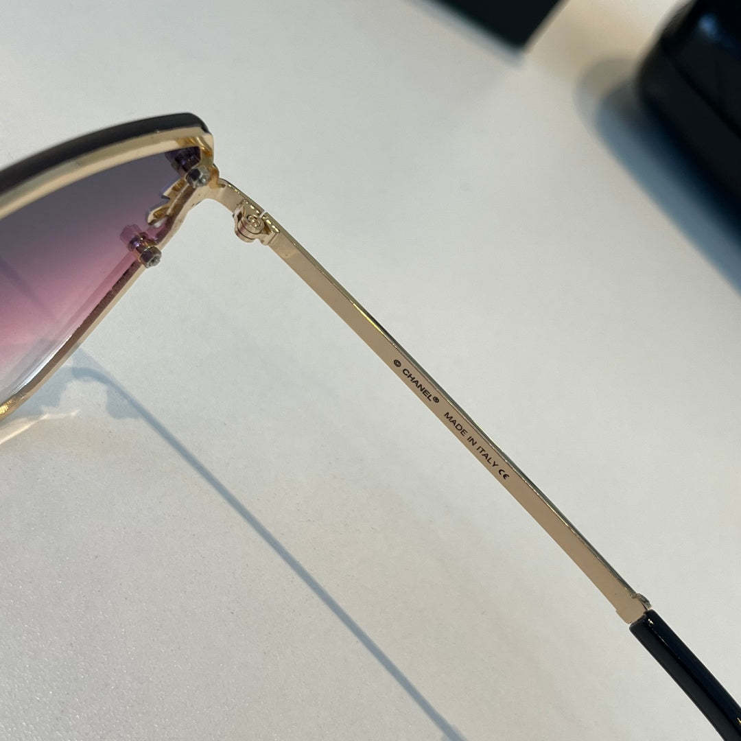 Chanel Oversized Silver Lens Sunglasses for Men & Women - 486557 - detail image 10