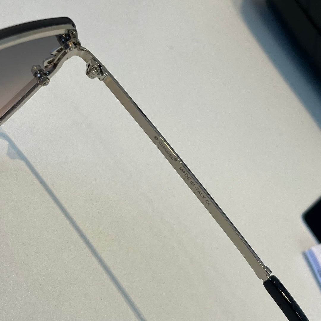 Chanel Oversized Silver Lens Sunglasses for Men & Women - 158361 - detail image 9