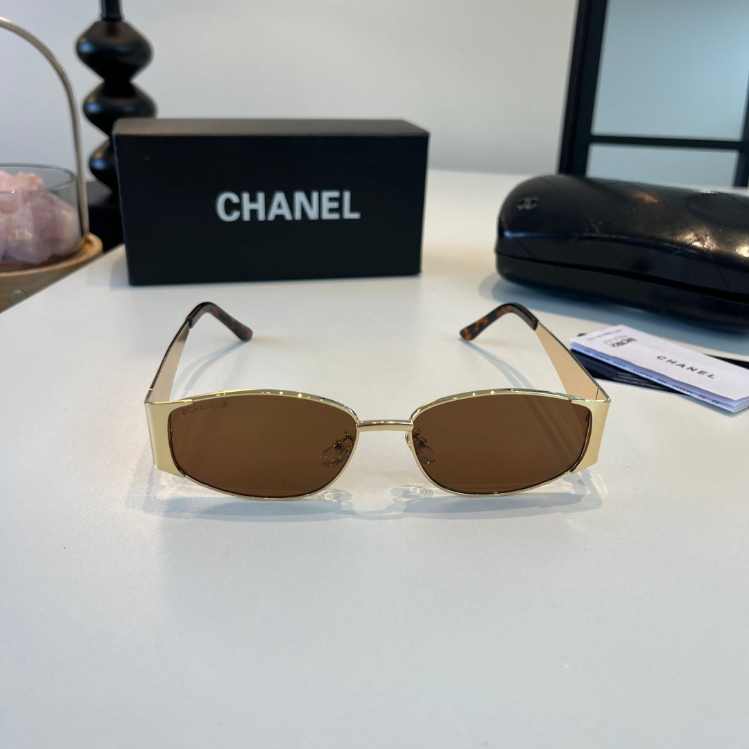 Chanel Oversized Brown Lens Sunglasses for Men & Women - 486560 - detail image 2
