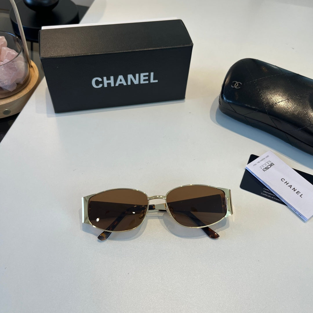 Chanel Oversized Brown Lens Sunglasses for Men & Women - 158364 - detail image 10