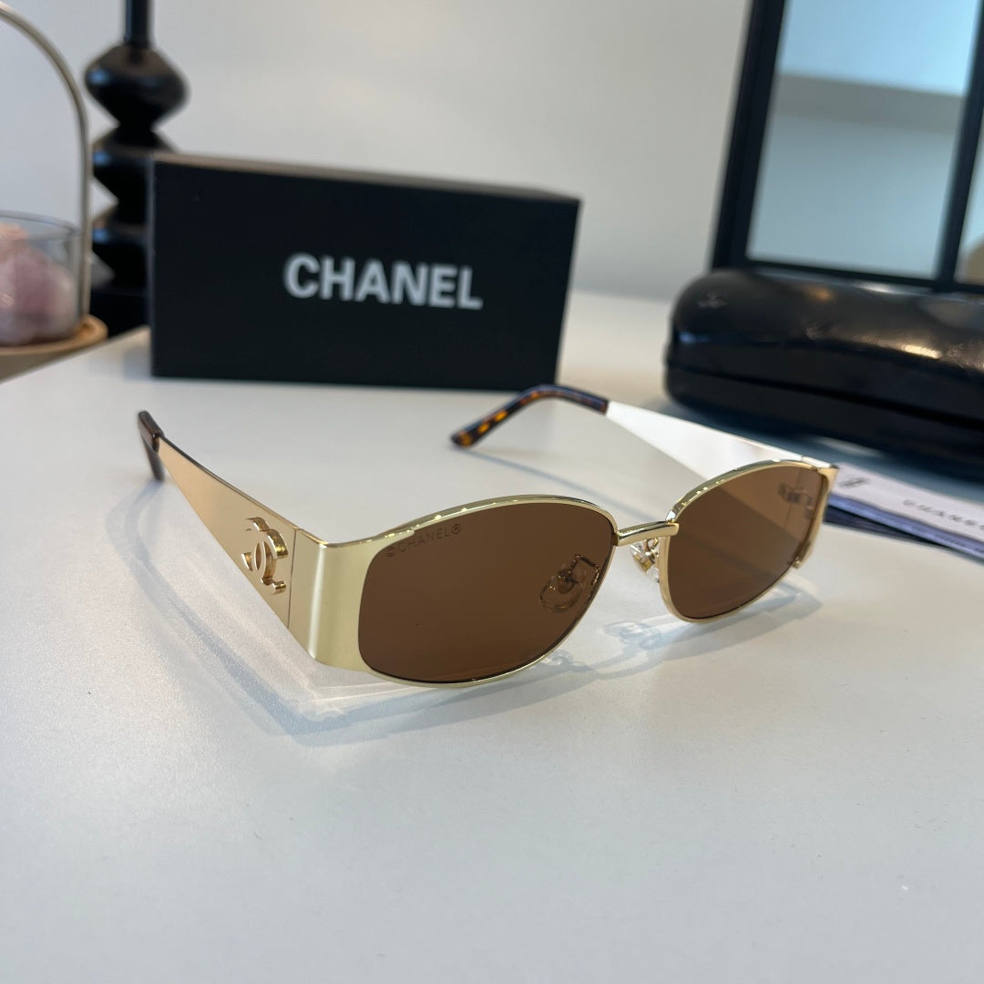 Chanel Oversized Brown Lens Sunglasses for Men & Women - 371840