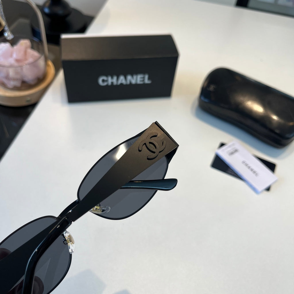 Chanel Oversized Silver Lens Sunglasses for Men & Women - 158363 - detail image 7