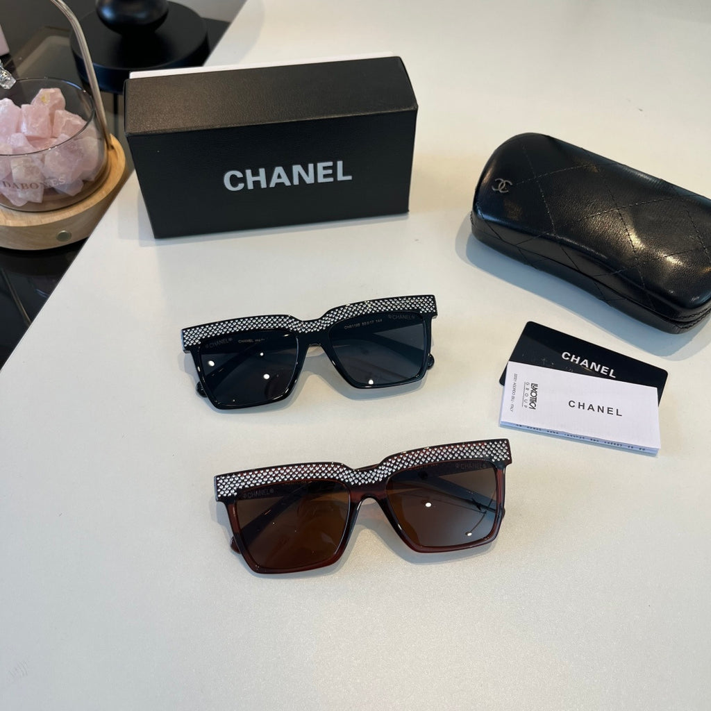 Chanel Fashion Black Lens Sunglasses for Men & Women - 371843 - detail image 11