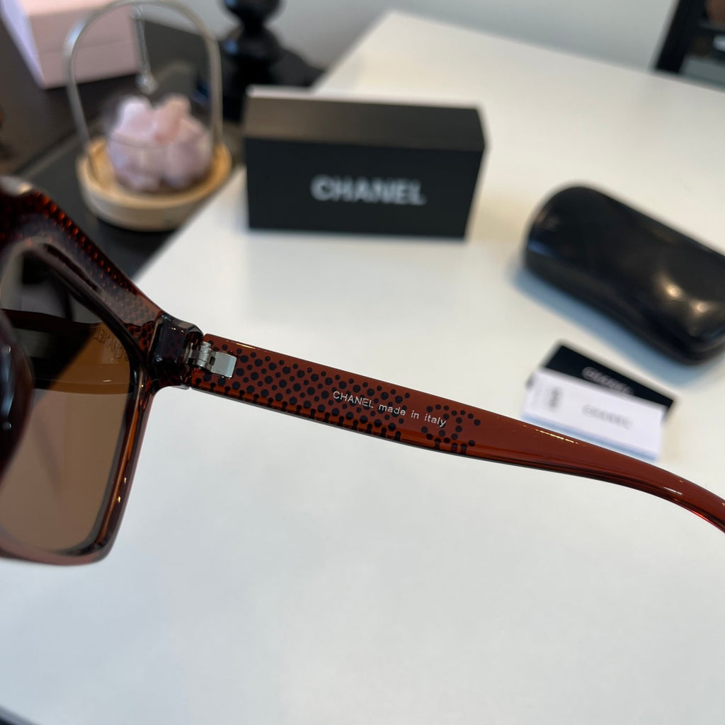 Chanel Fashion Black Lens Sunglasses for Men & Women - 158366 - detail image 9