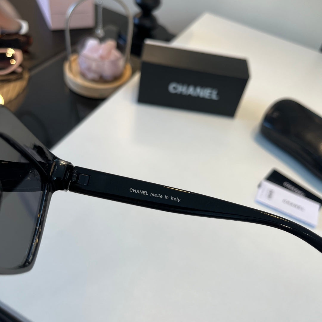 Chanel Fashion Black Lens Sunglasses for Men & Women - 158367 - detail image 10