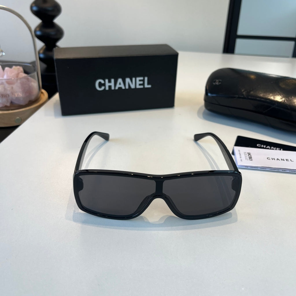 Chanel Fashion Black Lens Sunglasses for Men & Women - 371846 - detail image 2