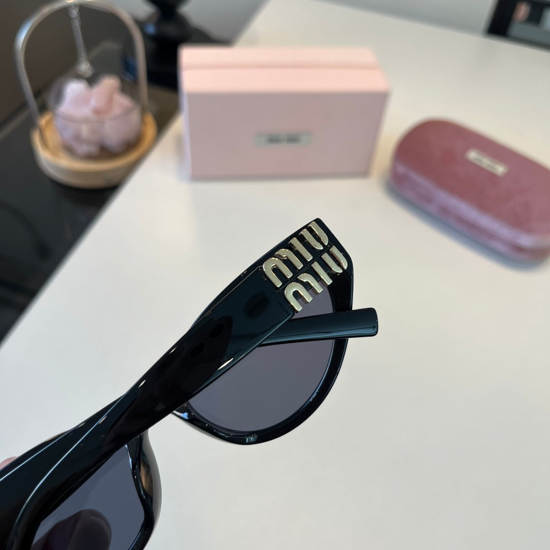 Miu Miu Cat-Eye Black Lens Sunglasses for Men & Women - 158601 - detail image 8