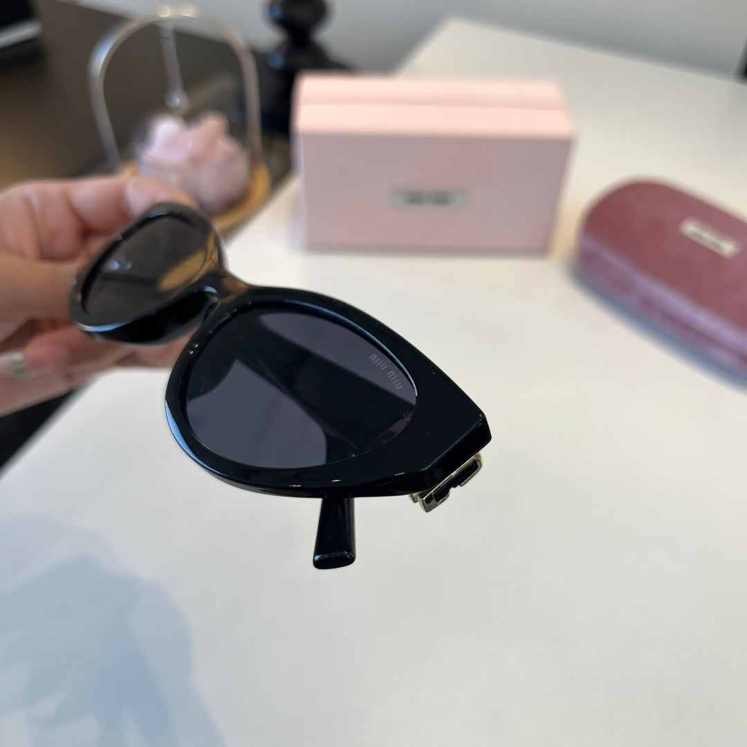 Miu Miu Cat-Eye Black Lens Sunglasses for Men & Women - 158601 - detail image 7