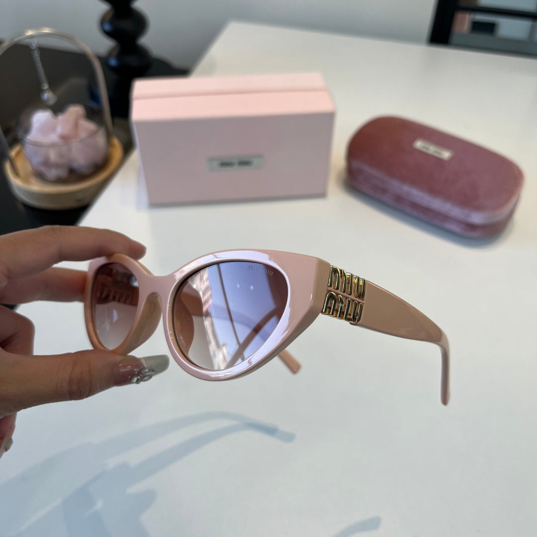 Miu Miu Cat-Eye Brown Lens Sunglasses for Men & Women - 487640 - detail image 4