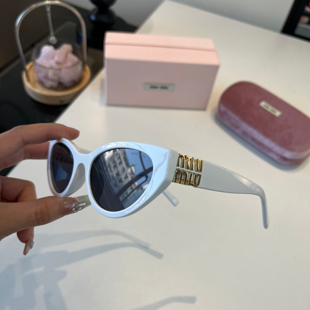 Miu Miu Cat-Eye Silver Lens Sunglasses for Men & Women - 158603 - detail image 4