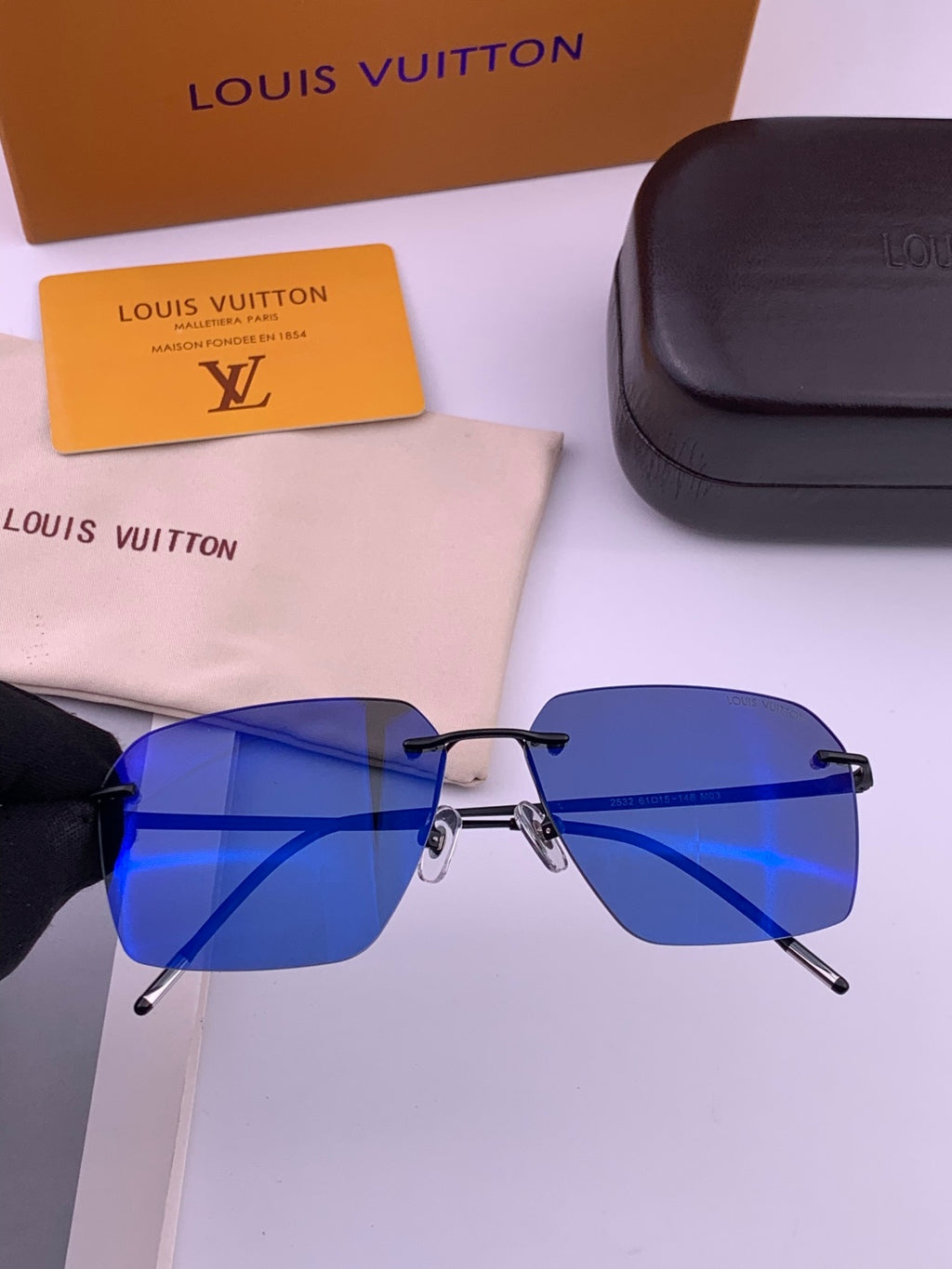 Louis Vuitton L2253 Polarized Aviator Blue Lens Sunglasses for Men - 158176 - detail image 2