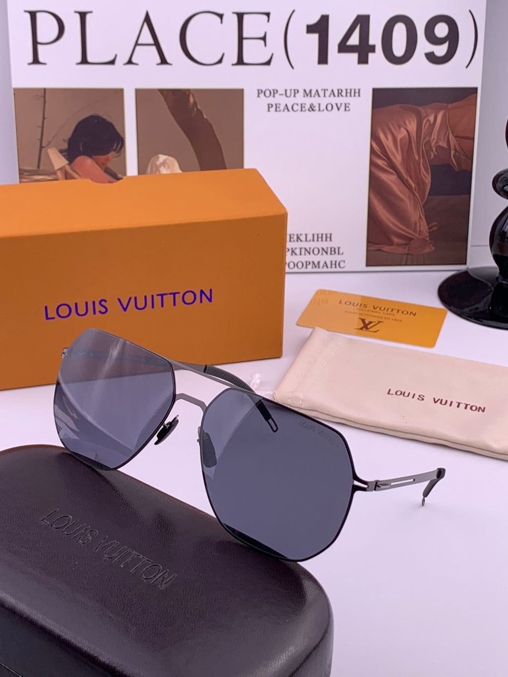 Louis Vuitton L7860 Fashion Blue Lens Sunglasses for Men & Women - detail image 3
