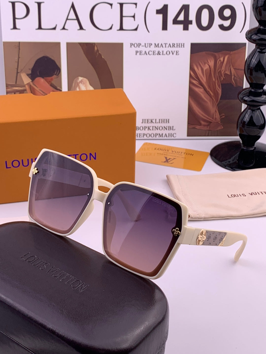 Louis Vuitton L2200 Square Black Lens Sunglasses for Men & Women - detail image 3