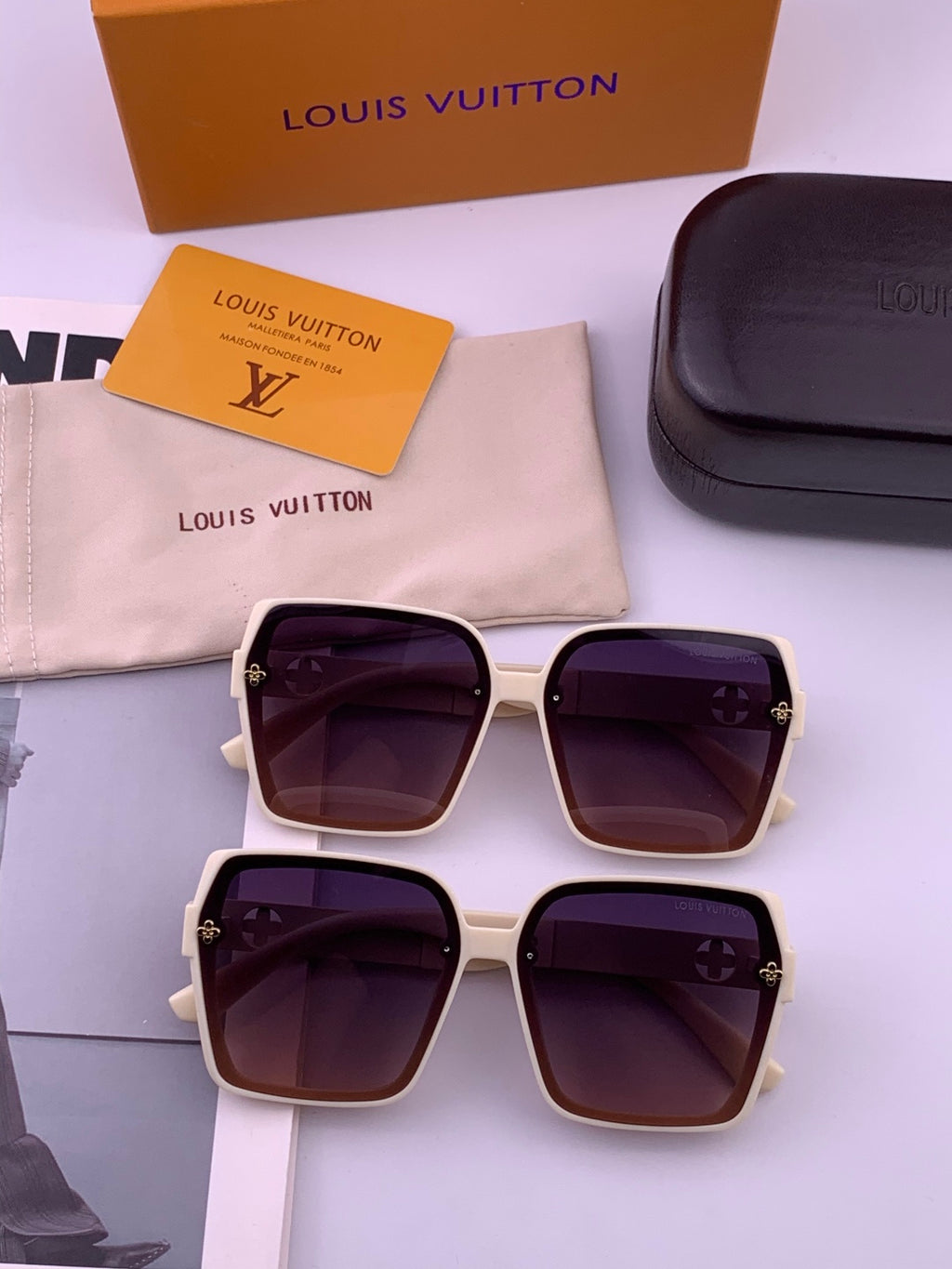 Louis Vuitton L2200 Square Black Lens Sunglasses for Men & Women - detail image 7