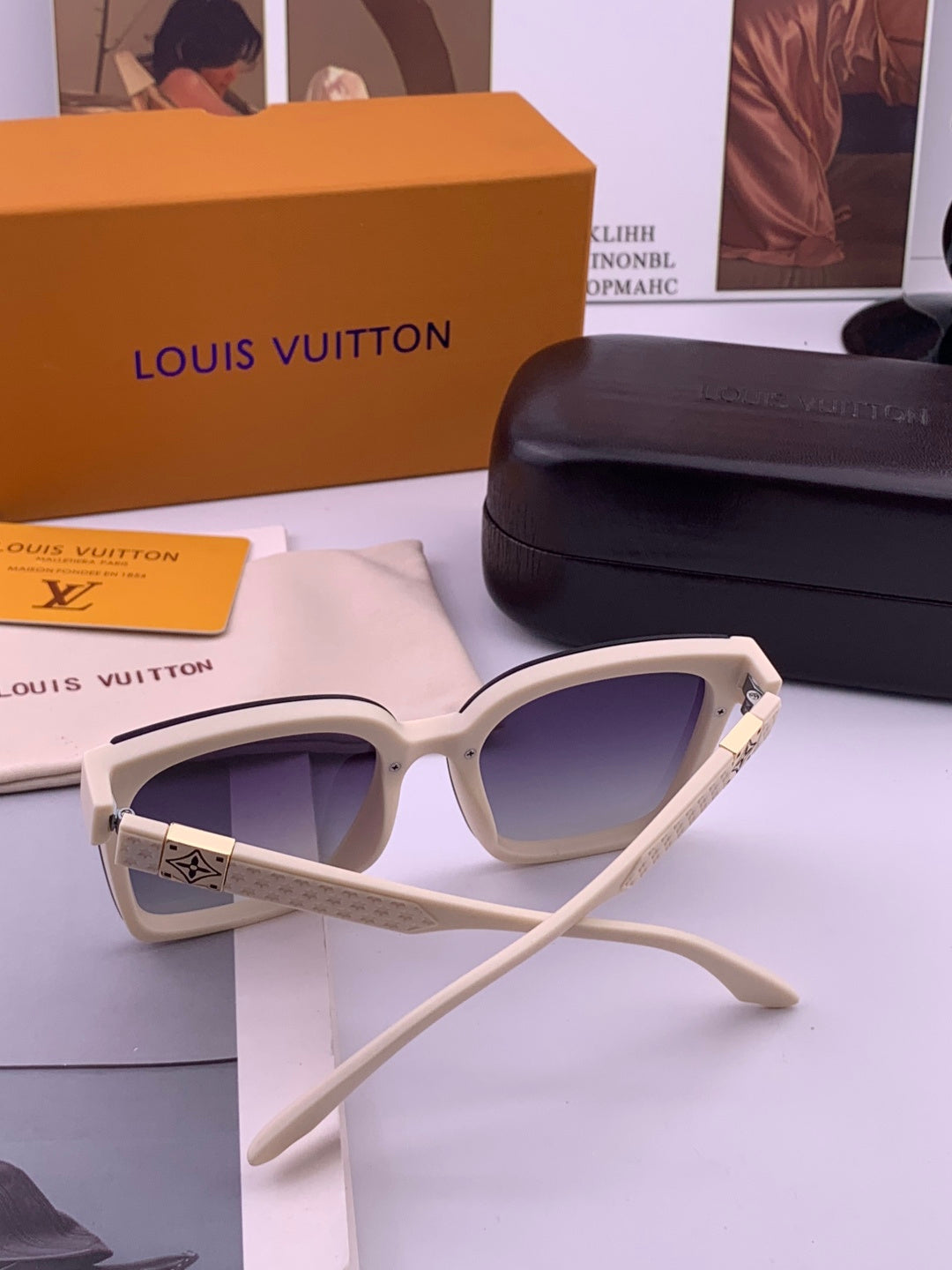 Louis Vuitton L1765 Polarized Square Gold Lens Sunglasses for Men & W - 158172 - detail image 2